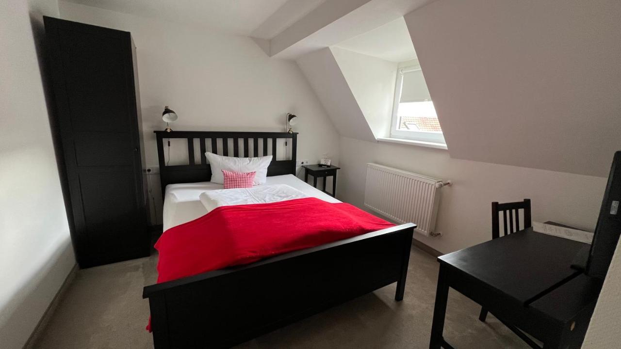 Hotel & Restaurant Zum Karpfen Obernburg am Main Ngoại thất bức ảnh