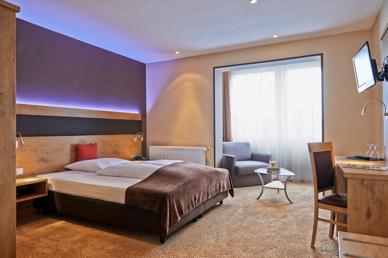 Hotel & Restaurant Zum Karpfen Obernburg am Main Ngoại thất bức ảnh