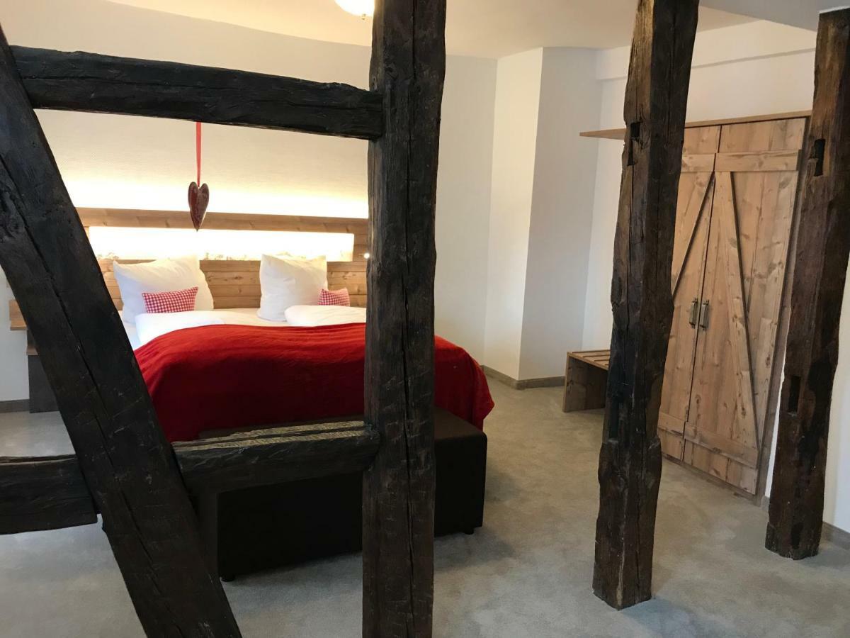 Hotel & Restaurant Zum Karpfen Obernburg am Main Ngoại thất bức ảnh